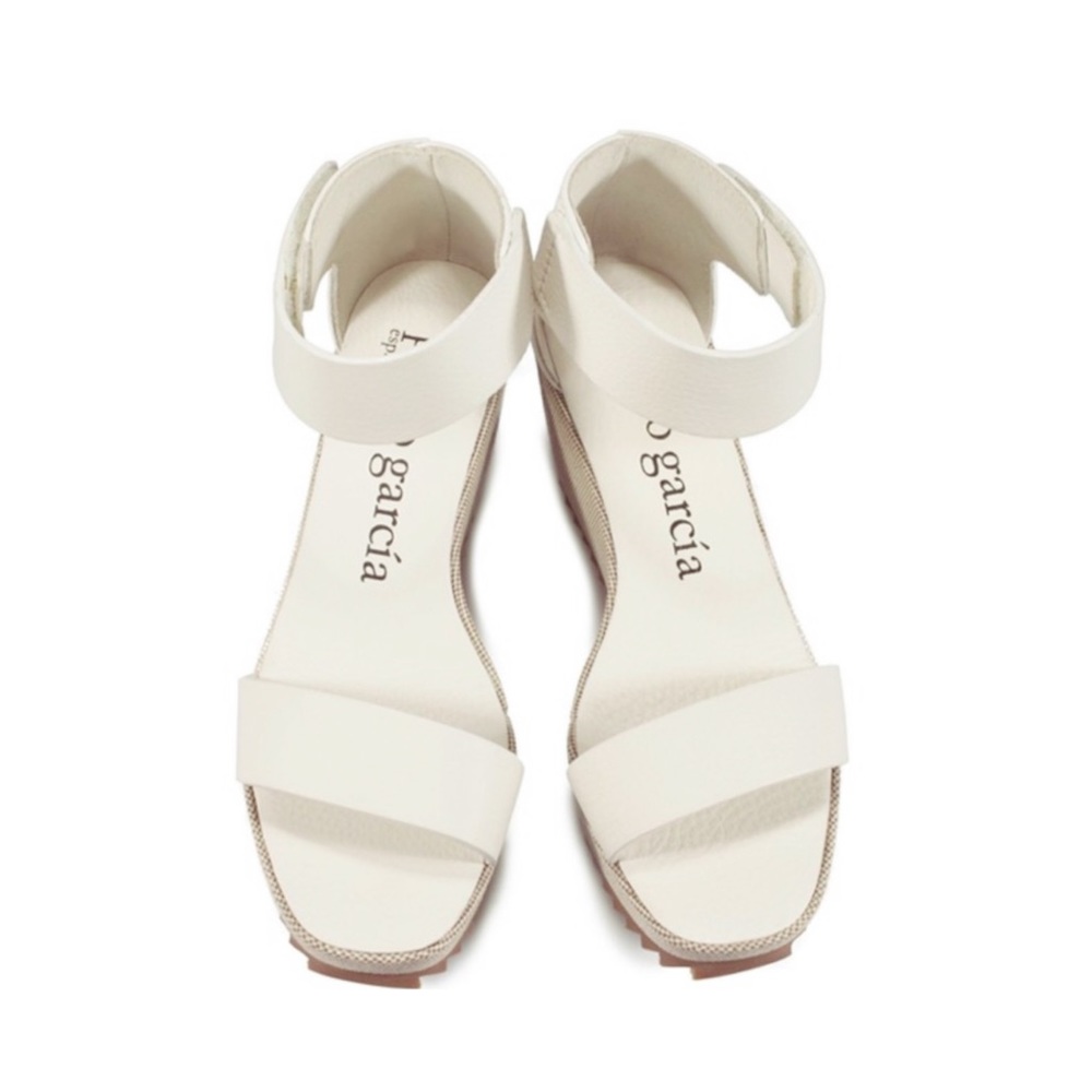 Pedro Garcia Pebble Grain Leather Wedge Sandal NEW